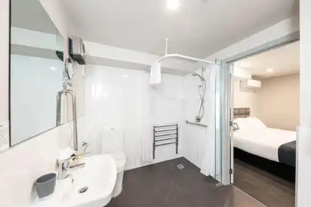 315 motel Riccarton - 136