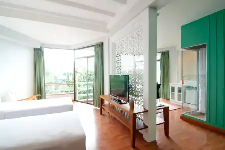 Sandalay Resort Pattaya - 11