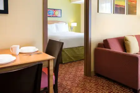 Sonesta Simply Suites Phoenix Scottsdale - 34