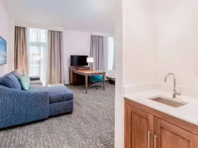 Hampton Inn and Suites Panama City Beach/Beachfront - 105