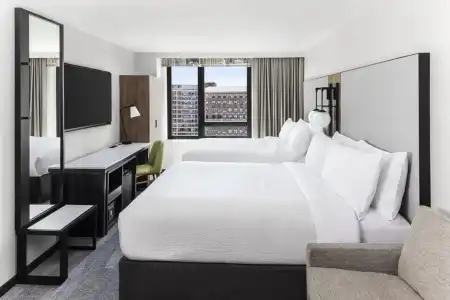 SpringHill Suites New York Manhattan/Times Square South - 4