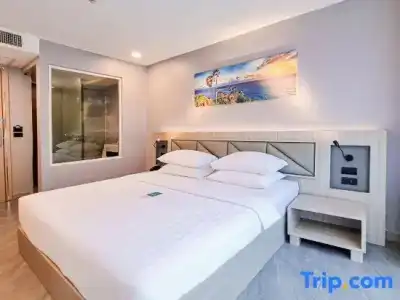 Clarian Beach Patong - 63