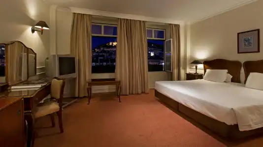 Metropole - 3