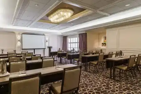 Hyatt Regency - 14