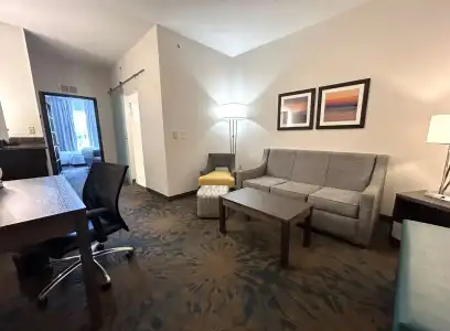 Best Western Erie Inn & Suites - 42