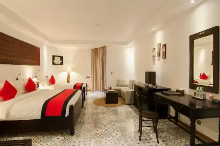 La Rose Suites - 48