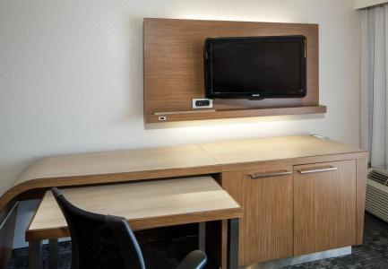 Courtyard by Marriott San Antonio Airport/North Star Mall - 20