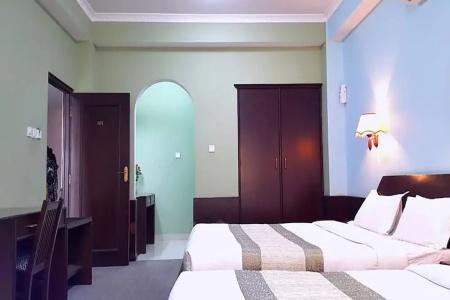 Darcys International - 6