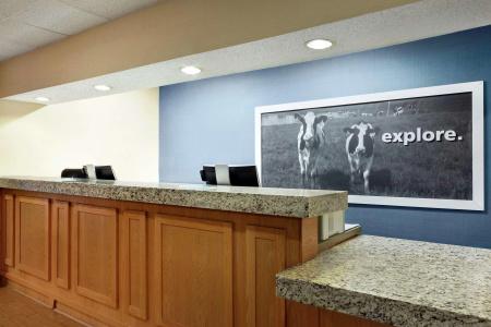 Hampton Inn Abilene - 19