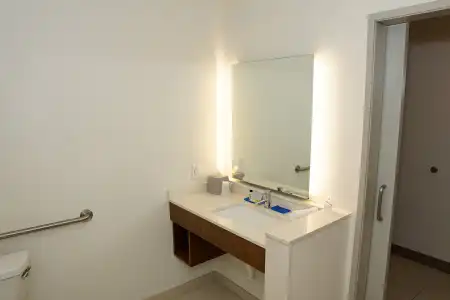 Holiday Inn Express & Suites Denver - Aurora Medical Campus by IHG - 28
