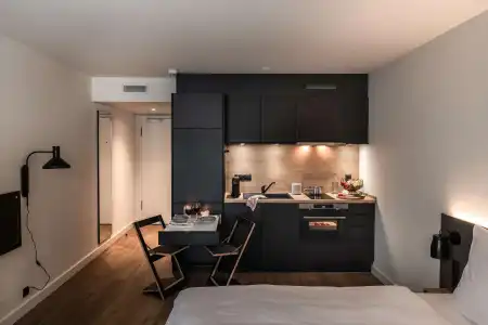 Pentahotel - 2