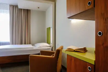 Global Inn - 29