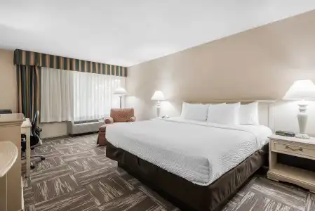 Clarion Inn Grand Junction - 2