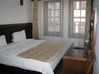 Simre Otel - 3