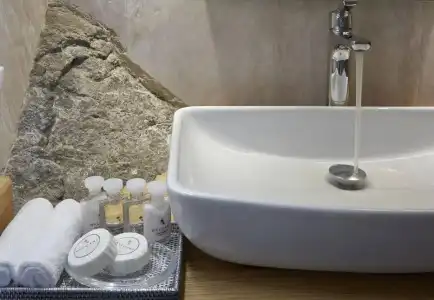 Mill Houses New Elegant Suites by Mr and Mrs White - 7
