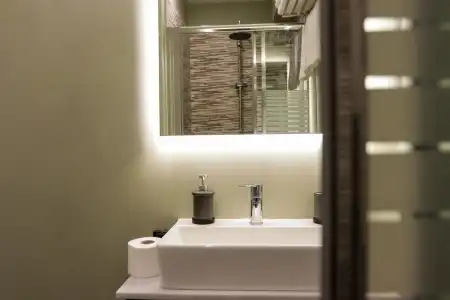 V36 Suites - 31