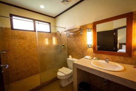 Yulia Beach Inn Kuta - 24