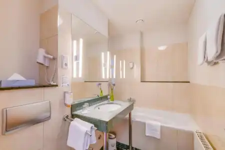 Come Inn Berlin Kurfürstendamm - 37