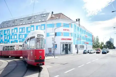 Lenas Donau - 13