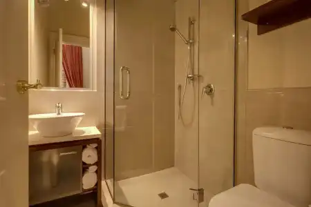 Merivale Manor - 72