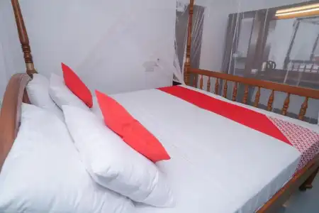 OYO 388 Surf Sea Breeze - 87