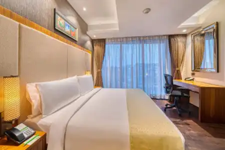 Holiday Inn Kolkata Airport by IHG - 71