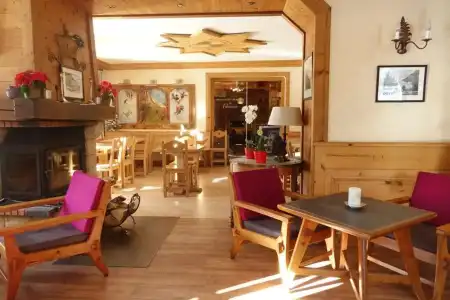 Hôtel de la Couronne - 14