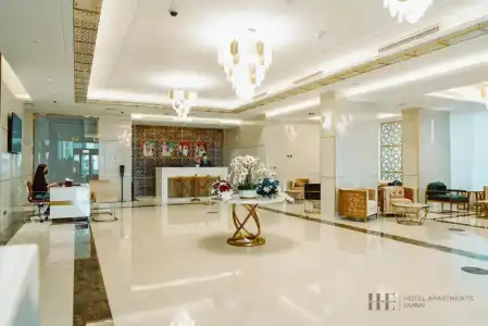 HE Apartments - 24