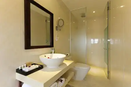 River Suites Hoi An - 48