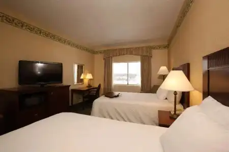 Hampton Inn Colchester - 50