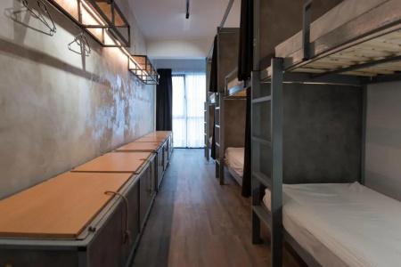 Bedbox Hostel - 40