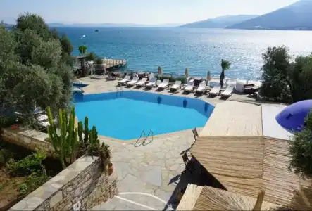 Omar & Suites - 8