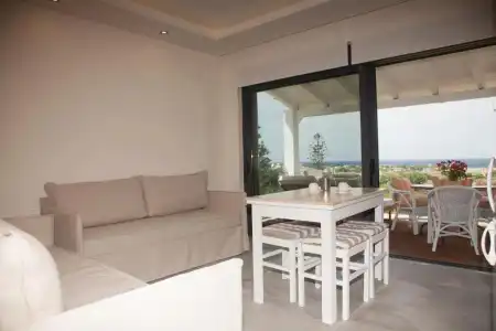 Artemis Village Apartments & Studios - 27