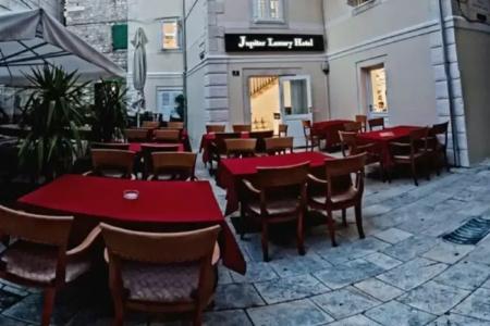 Jupiter Luxury - 21
