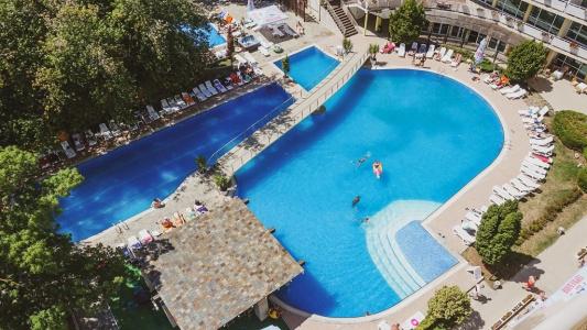 Grand Nirvana - All Inclusive & Free Beach Access - 7