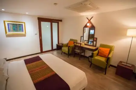 Seeharaj Uttaradit - 60