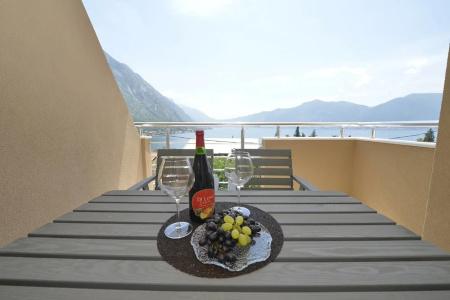 J&P Apartments Orahovac - 73