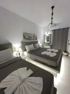 Zoumis Residence - 214