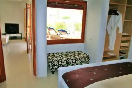 Birdcage Resort - Adult Only - 87