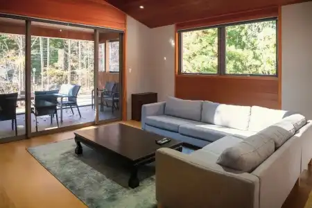 Phoenix Cocoon - 65