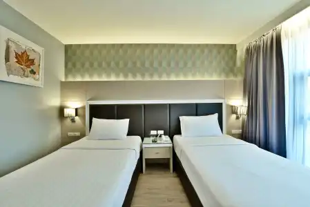Prestige Suites Nana - 4