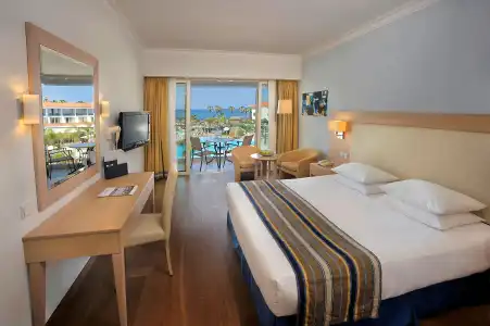 Olympic Lagoon Resort - 3