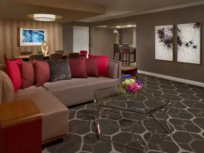 The Royal Sonesta Houston Galleria - 2