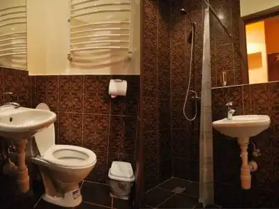 Tsisar Bankir - 7