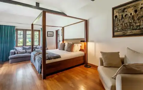 Anilana Craigbank - 34