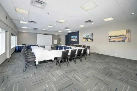Hampton Inn by Hilton Ottawa - 35
