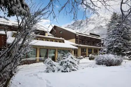 Palace Wellness & Beauty - 37