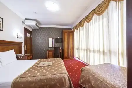 Grand Eyuboglu - 19