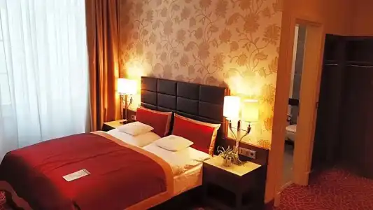 Best Western Plus StadtPalais - 28