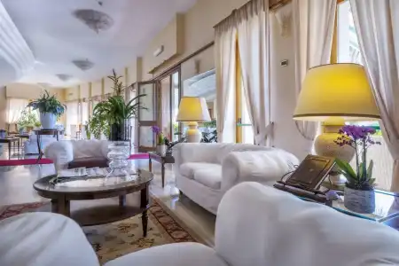 Astura Palace - 25
